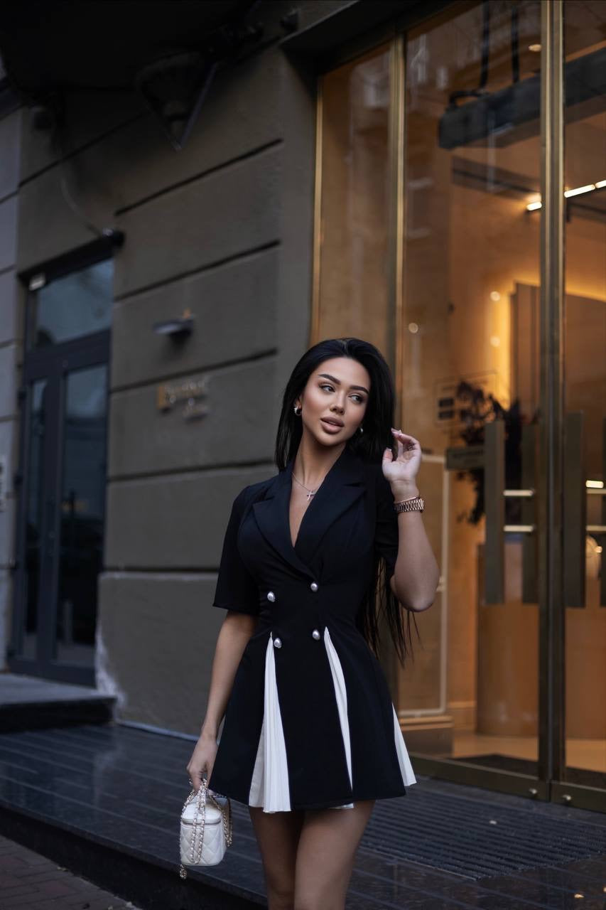 Dress “Old Money”