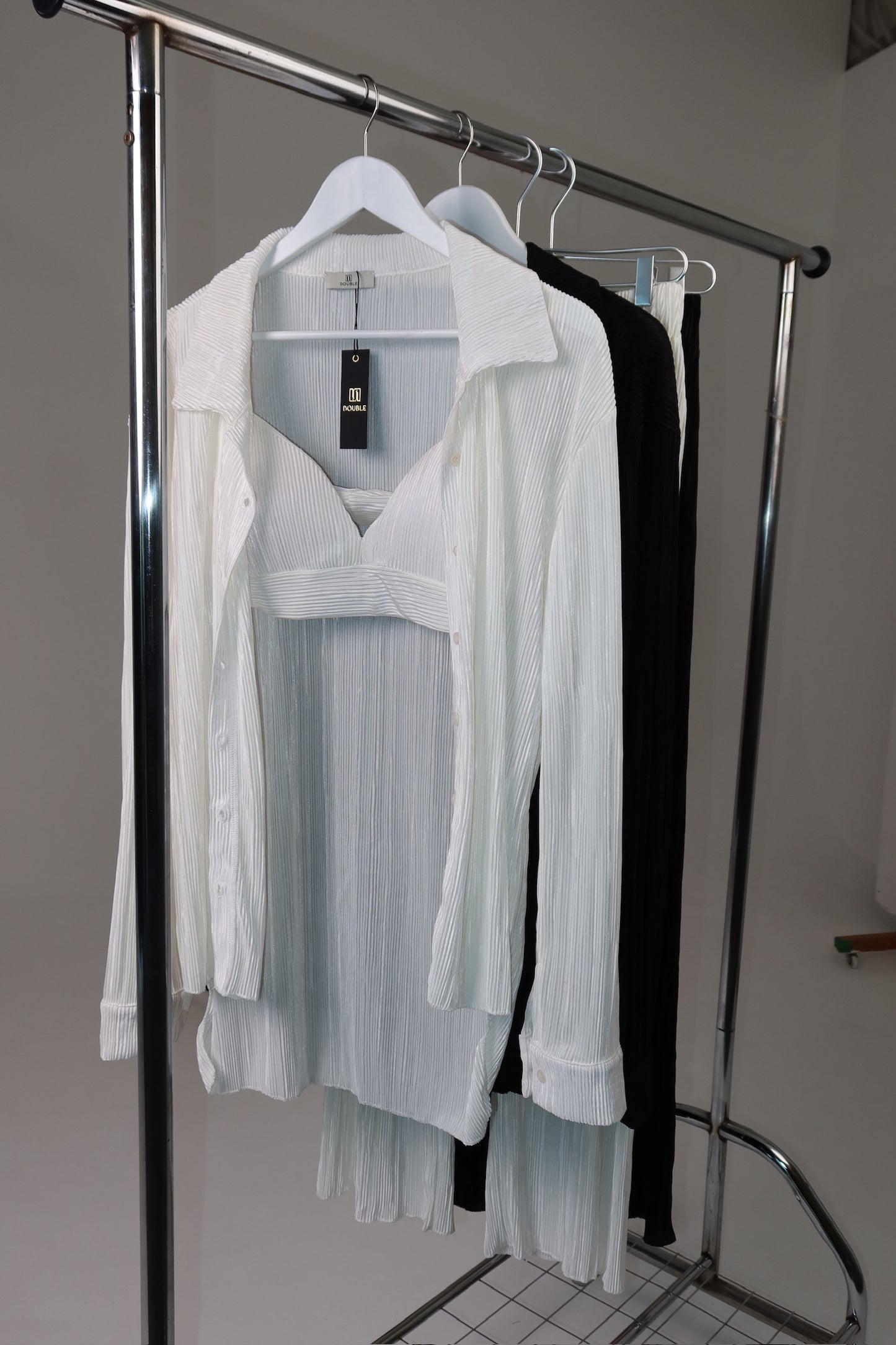 “Luna” Pleated Three-Piece Set