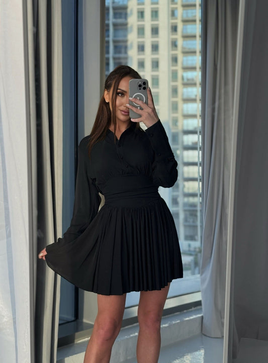 Classic Noir Pleated Shirt Dress - Double