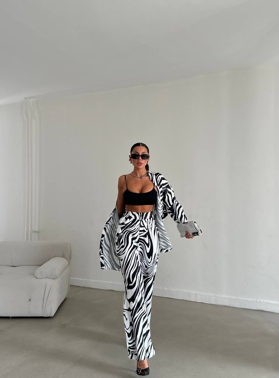 Zebra Print Outfit - Double